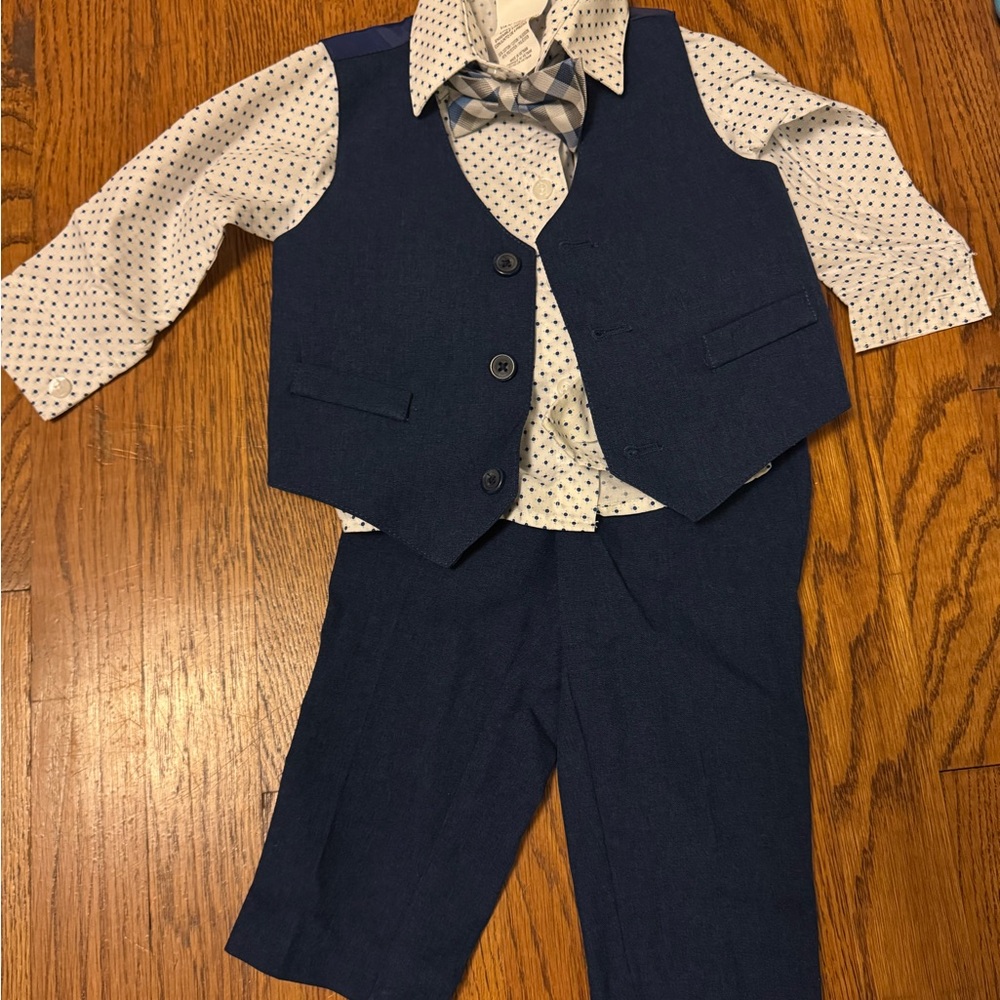 Van Heusen Navy Blue 4-Piece Set